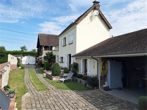 maison-villa à la vente -   60000  BEAUVAIS, surface 147 m2 vente maison-villa - APR709278